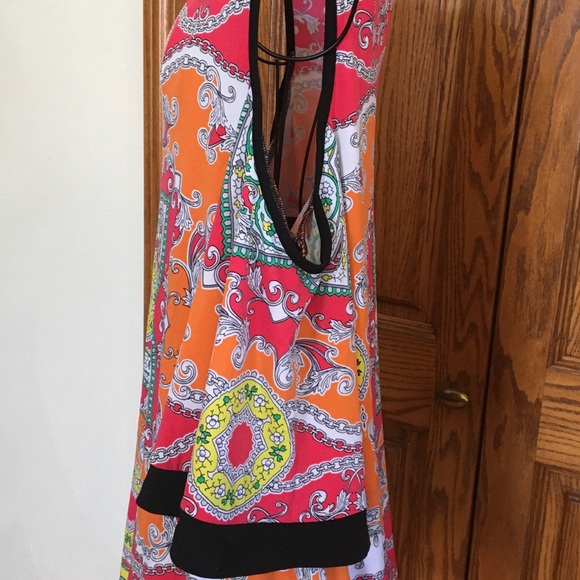 Susan Graver Adorable Print Cold Shoulder Top XS - Picture 4 of 6